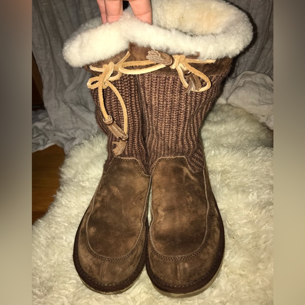 Australia UGG Boots - rare